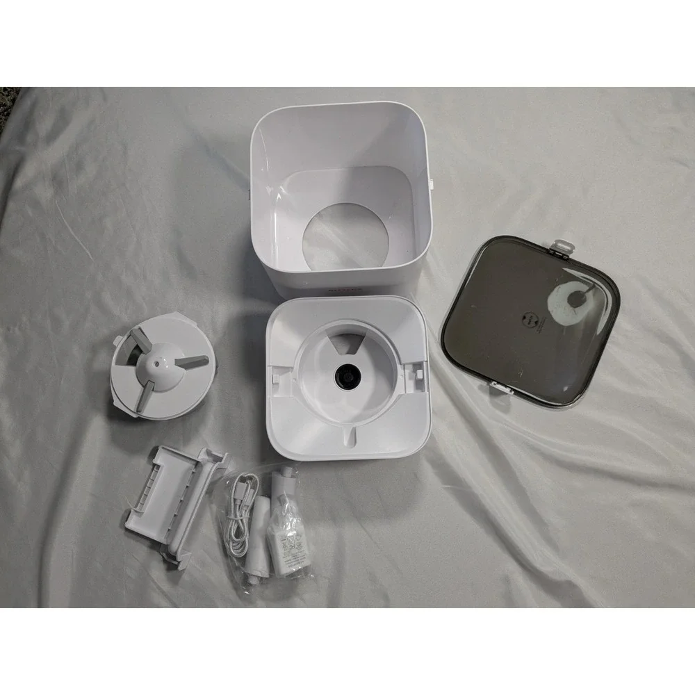 Nityers‎ Automatic Pet Feeder Model # PF-11 5L Capacity Opened Box Not Tested